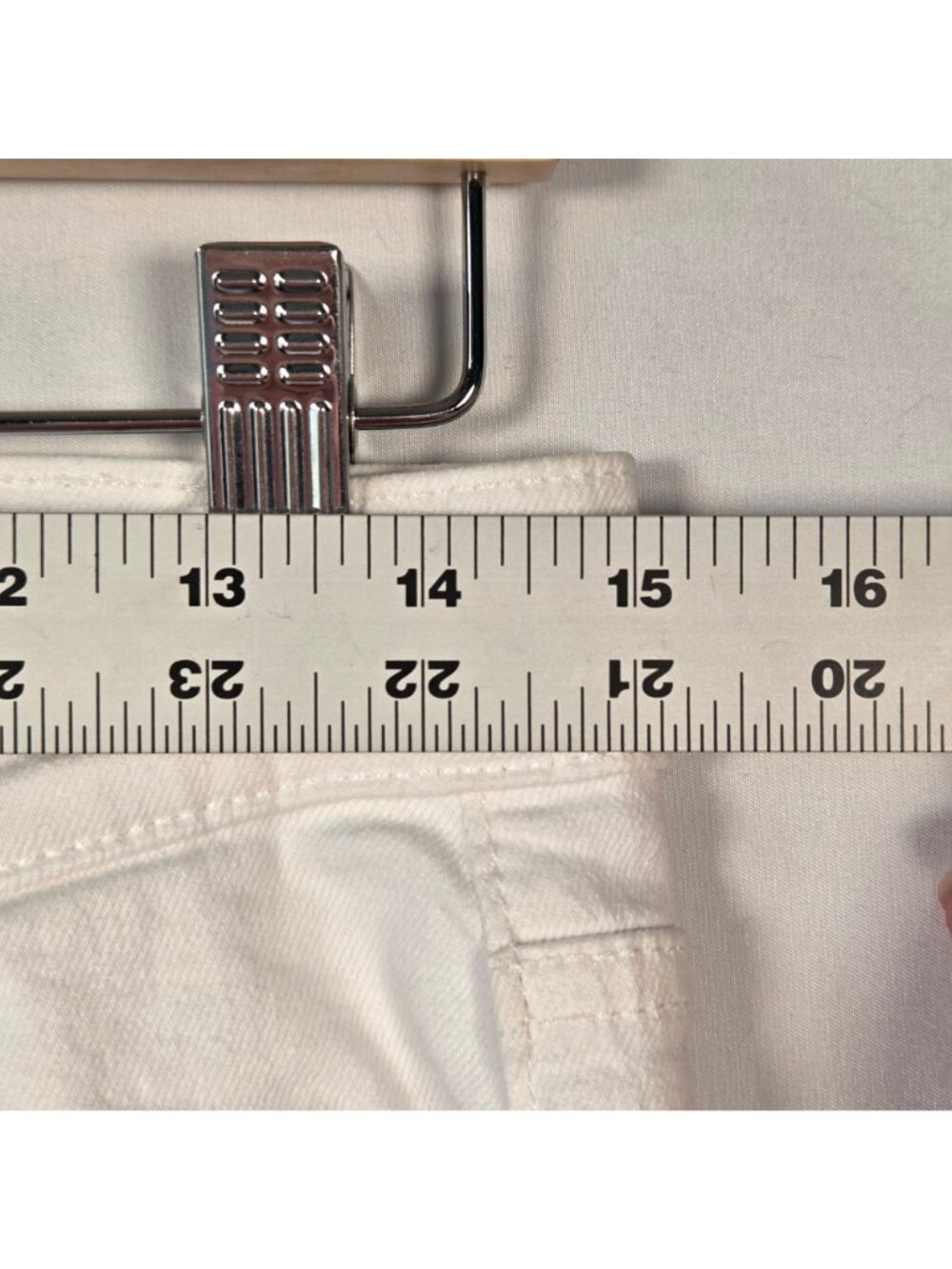Joes Jeans White Denim Justen Bermuda Shorts Size 29 - Picture 6 of 15